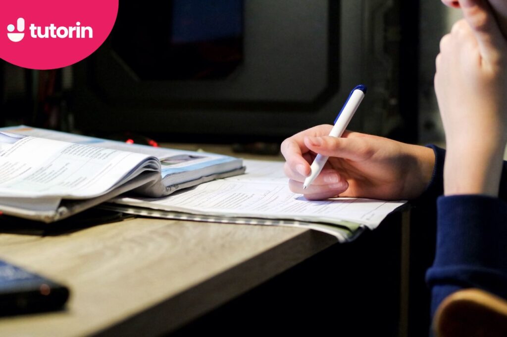 tutorin tổng hợp từ vựng IELTS reading thông dụng - chủ đề trung tâm mua sắm